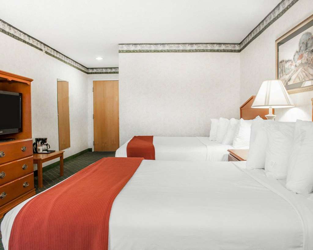 فندق براونسبورغفي  كواليتي إن آند سويتس براونزبرج - إنديانابوليس ويست الغرفة الصورة